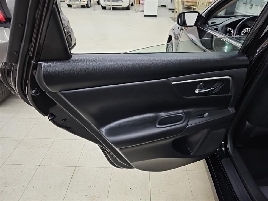 2015 Nissan Altima 4dr Sdn I4 2.5 S, available for sale in West Haven, Connecticut | Auto Fair Inc.. West Haven, Connecticut 2015 Nissan Altima 4dr Sdn I4 2.5 S, available for sale in West Haven, Connecticut | Auto Fair Inc.. West Haven, Connecticut