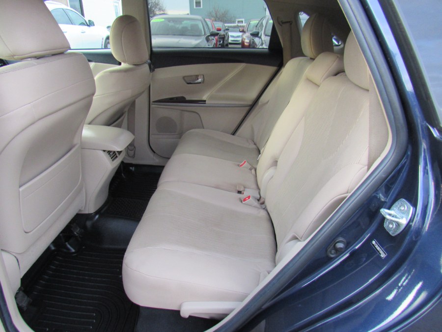 2015 Toyota Venza LE, available for sale in Worcester, Massachusetts | Hilario's Auto Sales Inc.. Worcester, Massachusetts 2015 Toyota Venza LE, available for sale in Worcester, Massachusetts | Hilario's Auto Sales Inc.. Worcester, Massachusetts
