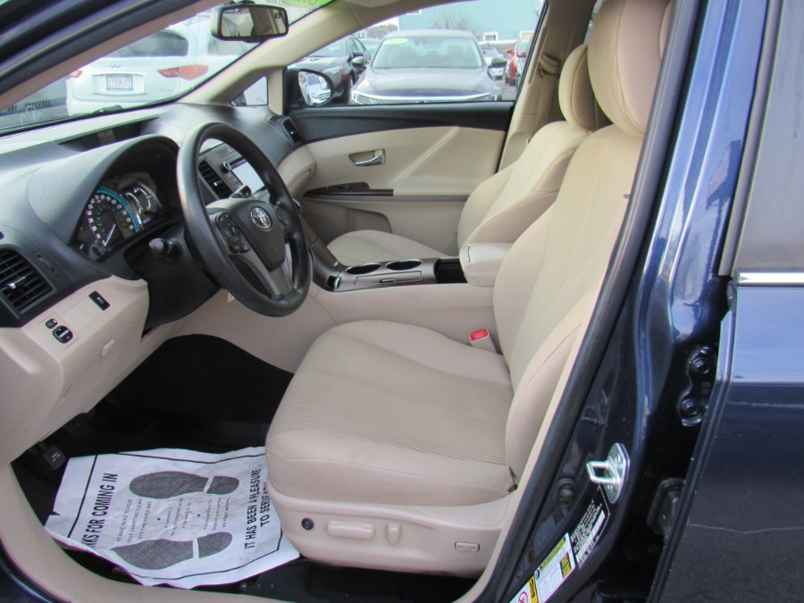 2015 Toyota Venza LE, available for sale in Worcester, Massachusetts | Hilario's Auto Sales Inc.. Worcester, Massachusetts 2015 Toyota Venza LE, available for sale in Worcester, Massachusetts | Hilario's Auto Sales Inc.. Worcester, Massachusetts