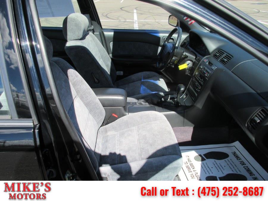 1998 Nissan Maxima 4dr Sdn SE Auto, available for sale in Stratford, Connecticut | Mike's Motors LLC. Stratford, Connecticut 1998 Nissan Maxima 4dr Sdn SE Auto, available for sale in Stratford, Connecticut | Mike's Motors LLC. Stratford, Connecticut