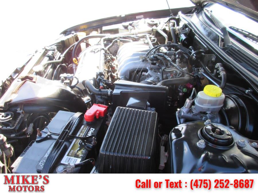 1998 Nissan Maxima 4dr Sdn SE Auto, available for sale in Stratford, Connecticut | Mike's Motors LLC. Stratford, Connecticut 1998 Nissan Maxima 4dr Sdn SE Auto, available for sale in Stratford, Connecticut | Mike's Motors LLC. Stratford, Connecticut