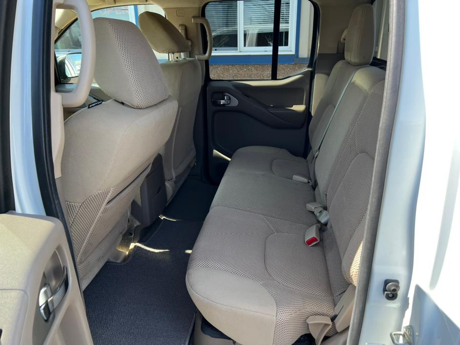 2017 Nissan Frontier Crew Cab 4x4 PRO-4X Auto, available for sale in East Windsor, Connecticut | Century Auto And Truck. East Windsor, Connecticut 2017 Nissan Frontier Crew Cab 4x4 PRO-4X Auto, available for sale in East Windsor, Connecticut | Century Auto And Truck. East Windsor, Connecticut