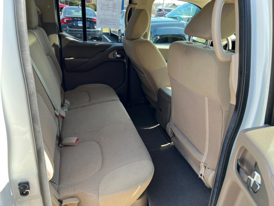 2017 Nissan Frontier Crew Cab 4x4 PRO-4X Auto, available for sale in East Windsor, Connecticut | Century Auto And Truck. East Windsor, Connecticut 2017 Nissan Frontier Crew Cab 4x4 PRO-4X Auto, available for sale in East Windsor, Connecticut | Century Auto And Truck. East Windsor, Connecticut