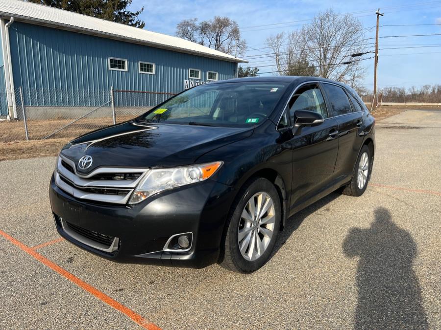 2015 Toyota Venza 4dr Wgn I4 AWD XLE (Natl), available for sale in Methuen, Massachusetts | Danny's Auto Sales. Methuen, Massachusetts 2015 Toyota Venza 4dr Wgn I4 AWD XLE (Natl), available for sale in Methuen, Massachusetts | Danny's Auto Sales. Methuen, Massachusetts
