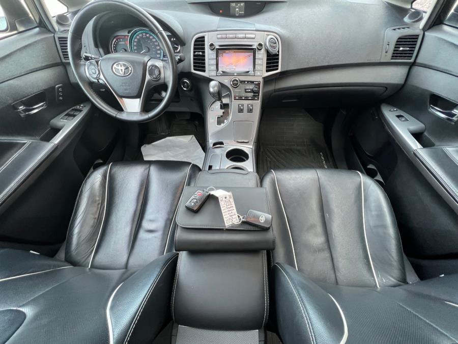 2015 Toyota Venza 4dr Wgn I4 AWD XLE (Natl), available for sale in Methuen, Massachusetts | Danny's Auto Sales. Methuen, Massachusetts 2015 Toyota Venza 4dr Wgn I4 AWD XLE (Natl), available for sale in Methuen, Massachusetts | Danny's Auto Sales. Methuen, Massachusetts