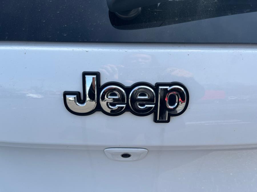 2017 Jeep Cherokee Latitude. Low Miles!!!, available for sale in Rosedale, New York | Sunrise Auto Sales. Rosedale, New York 2017 Jeep Cherokee Latitude. Low Miles!!!, available for sale in Rosedale, New York | Sunrise Auto Sales. Rosedale, New York