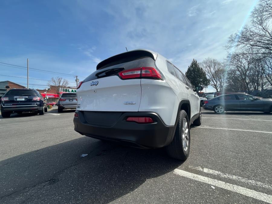 2017 Jeep Cherokee Latitude. Low Miles!!!, available for sale in Rosedale, New York | Sunrise Auto Sales. Rosedale, New York 2017 Jeep Cherokee Latitude. Low Miles!!!, available for sale in Rosedale, New York | Sunrise Auto Sales. Rosedale, New York