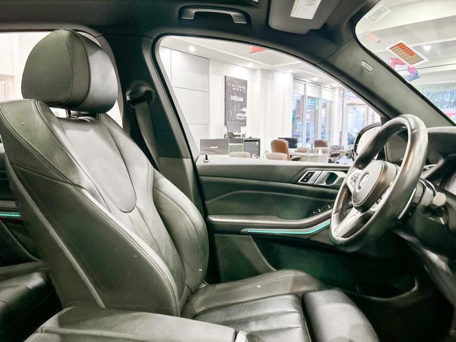 2019 BMW X5 xDrive40i Sports Activity Vehicle, available for sale in Franklin Square, New York | Luxury Motor Club. Franklin Square, New York 2019 BMW X5 xDrive40i Sports Activity Vehicle, available for sale in Franklin Square, New York | Luxury Motor Club. Franklin Square, New York
