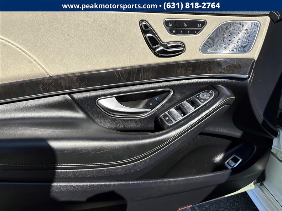 2019 Mercedes-Benz S-Class S 560 4MATIC Sedan, available for sale in Bayshore, New York | Peak Automotive Inc.. Bayshore, New York 2019 Mercedes-Benz S-Class S 560 4MATIC Sedan, available for sale in Bayshore, New York | Peak Automotive Inc.. Bayshore, New York