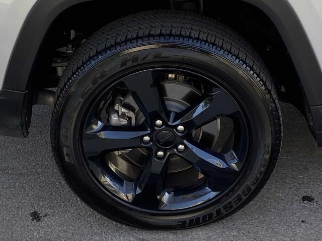 2022 Jeep Grand Cherokee l Laredo, available for sale in Bronx, New York | Eastchester Motor Cars. Bronx, New York 2022 Jeep Grand Cherokee l Laredo, available for sale in Bronx, New York | Eastchester Motor Cars. Bronx, New York