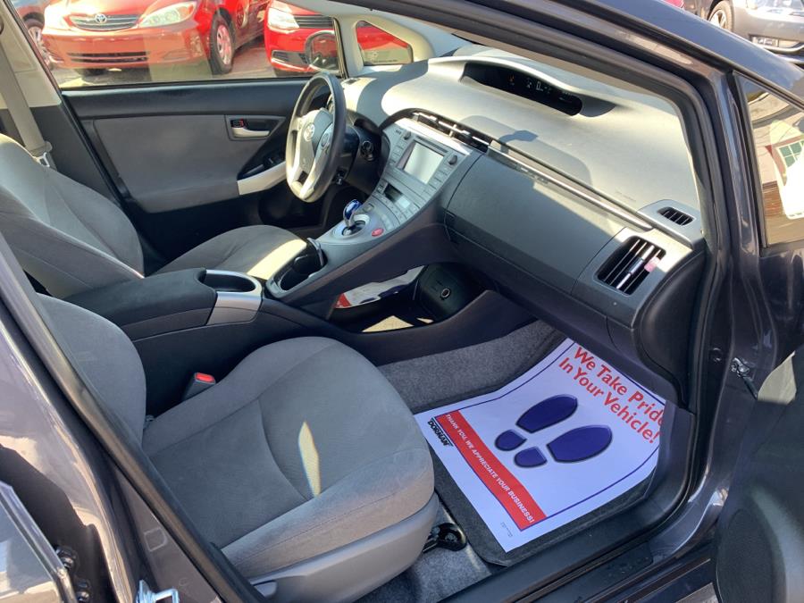 2015 Toyota Prius 5dr HB Four (Natl), available for sale in Springfield, Massachusetts | Absolute Motors Inc. Springfield, Massachusetts 2015 Toyota Prius 5dr HB Four (Natl), available for sale in Springfield, Massachusetts | Absolute Motors Inc. Springfield, Massachusetts