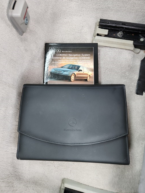 2003 Mercedes-Benz SL-Class 2dr Roadster 5.0L, available for sale in Bristol, Connecticut | Dealmax Motors LLC. Bristol, Connecticut 2003 Mercedes-Benz SL-Class 2dr Roadster 5.0L, available for sale in Bristol, Connecticut | Dealmax Motors LLC. Bristol, Connecticut