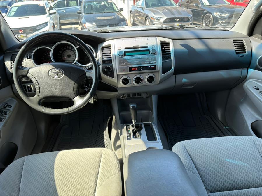 2010 Toyota Tacoma 4WD Double V6 AT, available for sale in South Windsor, Connecticut | Mike And Tony Auto Sales, Inc. South Windsor, Connecticut 2010 Toyota Tacoma 4WD Double V6 AT, available for sale in South Windsor, Connecticut | Mike And Tony Auto Sales, Inc. South Windsor, Connecticut