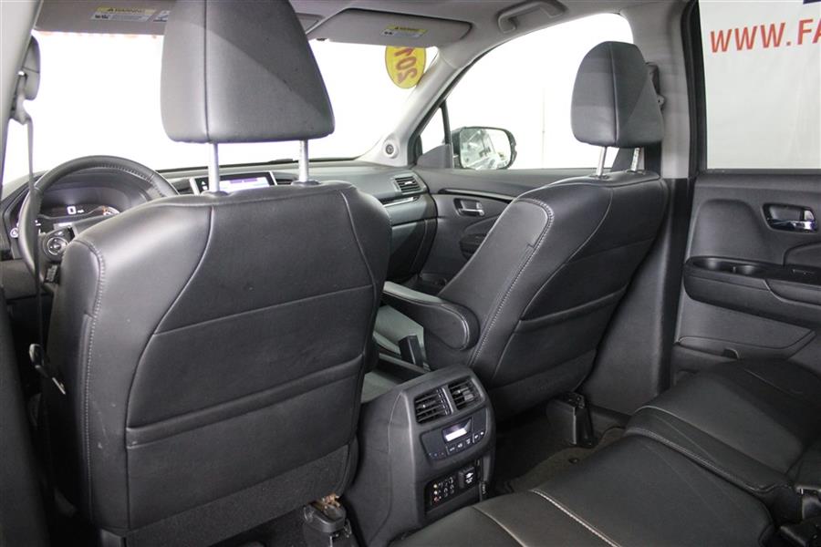 2016 Honda Pilot TOURING, available for sale in Paterson, New Jersey | Fast Track Motors. Paterson, New Jersey 2016 Honda Pilot TOURING, available for sale in Paterson, New Jersey | Fast Track Motors. Paterson, New Jersey