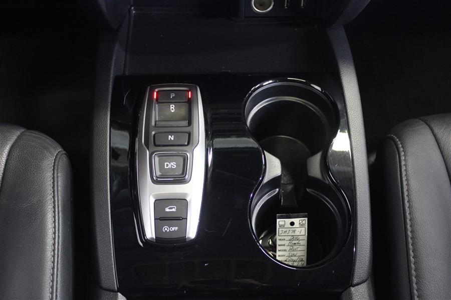 2016 Honda Pilot TOURING, available for sale in Paterson, New Jersey | Fast Track Motors. Paterson, New Jersey 2016 Honda Pilot TOURING, available for sale in Paterson, New Jersey | Fast Track Motors. Paterson, New Jersey