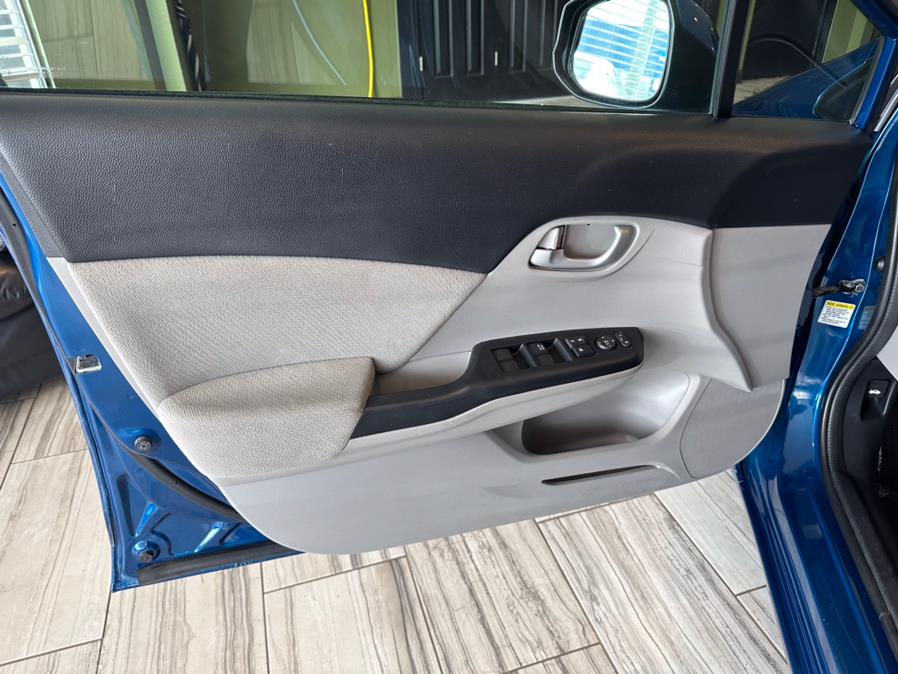 2013 Honda Civic Sdn 4dr Auto LX, available for sale in West Hartford, Connecticut | AutoMax. West Hartford, Connecticut 2013 Honda Civic Sdn 4dr Auto LX, available for sale in West Hartford, Connecticut | AutoMax. West Hartford, Connecticut