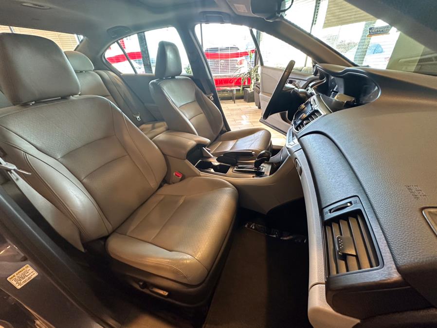 2013 Honda Accord Sdn 4dr I4 CVT EX-L, available for sale in West Hartford, Connecticut | AutoMax. West Hartford, Connecticut 2013 Honda Accord Sdn 4dr I4 CVT EX-L, available for sale in West Hartford, Connecticut | AutoMax. West Hartford, Connecticut