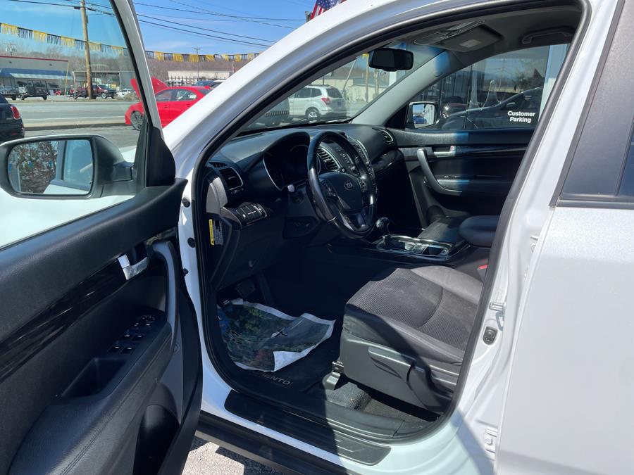 2014 Kia Sorento 2WD 4dr I4 LX, available for sale in New Windsor, New York | Prestige Pre-Owned Motors Inc. New Windsor, New York 2014 Kia Sorento 2WD 4dr I4 LX, available for sale in New Windsor, New York | Prestige Pre-Owned Motors Inc. New Windsor, New York