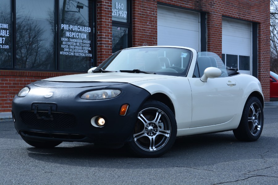 2008 Mazda MX-5 Miata 2dr Conv Man Sport, available for sale in ENFIELD, Connecticut | Longmeadow Motor Cars. ENFIELD, Connecticut