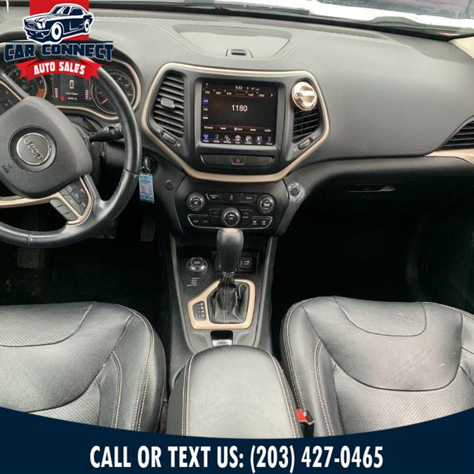 2014 Jeep Cherokee 4WD 4dr Latitude, available for sale in Waterbury, Connecticut | Car Connect Auto Sales LLC. Waterbury, Connecticut 2014 Jeep Cherokee 4WD 4dr Latitude, available for sale in Waterbury, Connecticut | Car Connect Auto Sales LLC. Waterbury, Connecticut
