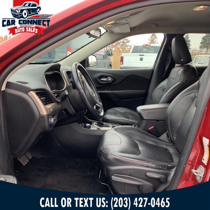 2014 Jeep Cherokee 4WD 4dr Latitude, available for sale in Waterbury, Connecticut | Car Connect Auto Sales LLC. Waterbury, Connecticut 2014 Jeep Cherokee 4WD 4dr Latitude, available for sale in Waterbury, Connecticut | Car Connect Auto Sales LLC. Waterbury, Connecticut