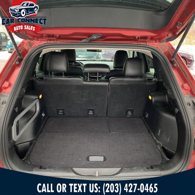 2014 Jeep Cherokee 4WD 4dr Latitude, available for sale in Waterbury, Connecticut | Car Connect Auto Sales LLC. Waterbury, Connecticut 2014 Jeep Cherokee 4WD 4dr Latitude, available for sale in Waterbury, Connecticut | Car Connect Auto Sales LLC. Waterbury, Connecticut