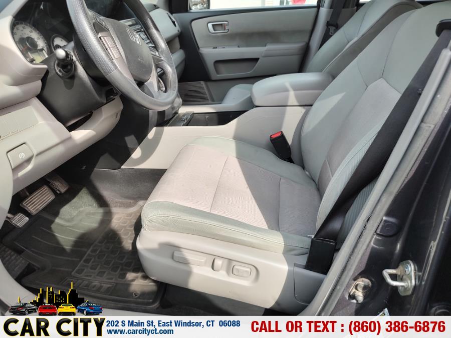 2015 Honda Pilot 4WD 4dr EX, available for sale in East Windsor, Connecticut | Car City LLC. East Windsor, Connecticut 2015 Honda Pilot 4WD 4dr EX, available for sale in East Windsor, Connecticut | Car City LLC. East Windsor, Connecticut
