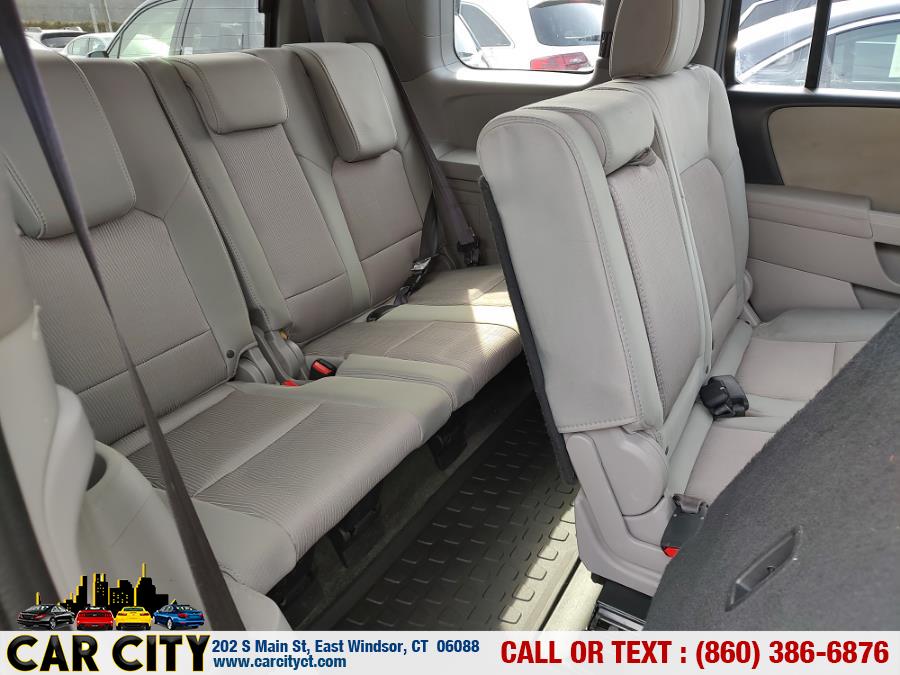 2015 Honda Pilot 4WD 4dr EX, available for sale in East Windsor, Connecticut | Car City LLC. East Windsor, Connecticut 2015 Honda Pilot 4WD 4dr EX, available for sale in East Windsor, Connecticut | Car City LLC. East Windsor, Connecticut