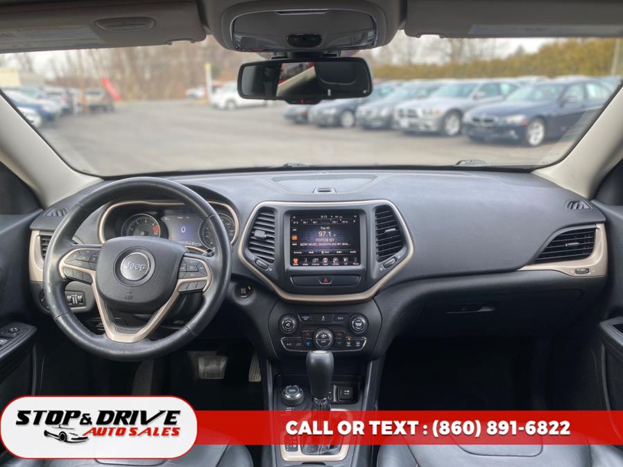 2016 Jeep Cherokee 4WD 4dr Limited, available for sale in East Windsor, Connecticut | Stop & Drive Auto Sales. East Windsor, Connecticut 2016 Jeep Cherokee 4WD 4dr Limited, available for sale in East Windsor, Connecticut | Stop & Drive Auto Sales. East Windsor, Connecticut