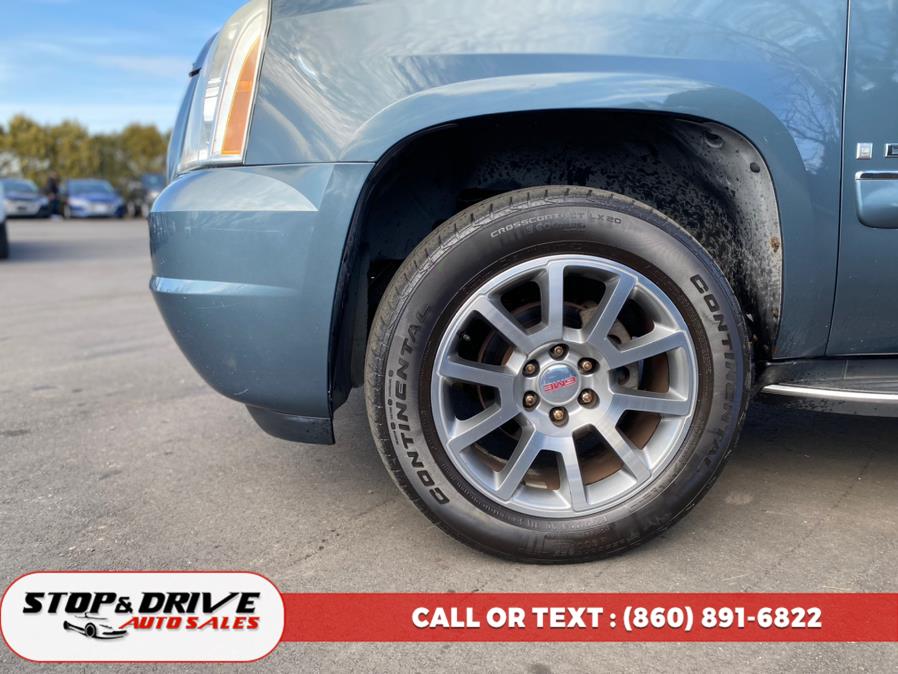 2007 GMC Yukon Denali AWD 4dr, available for sale in East Windsor, Connecticut | Stop & Drive Auto Sales. East Windsor, Connecticut 2007 GMC Yukon Denali AWD 4dr, available for sale in East Windsor, Connecticut | Stop & Drive Auto Sales. East Windsor, Connecticut