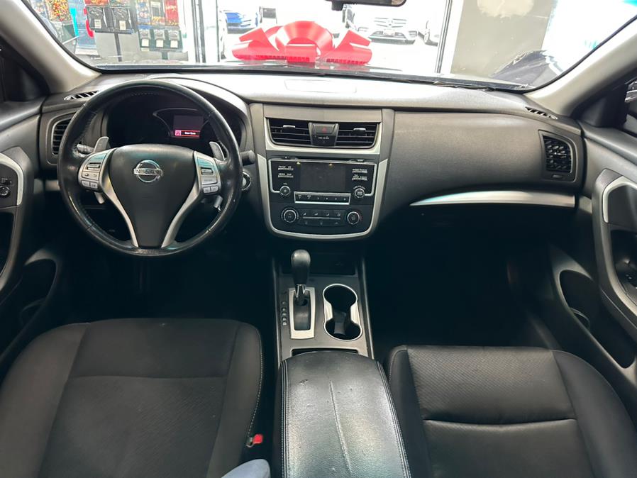 2017 Nissan Altima 2.5 SR Sedan, available for sale in Inwood, New York | 5 Towns Drive. Inwood, New York 2017 Nissan Altima 2.5 SR Sedan, available for sale in Inwood, New York | 5 Towns Drive. Inwood, New York