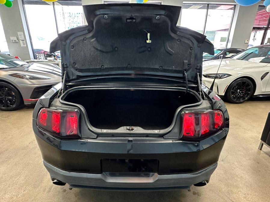 2010 Ford Mustang 2dr Cpe Shelby GT500, available for sale in Inwood, New York | 5 Towns Drive. Inwood, New York 2010 Ford Mustang 2dr Cpe Shelby GT500, available for sale in Inwood, New York | 5 Towns Drive. Inwood, New York