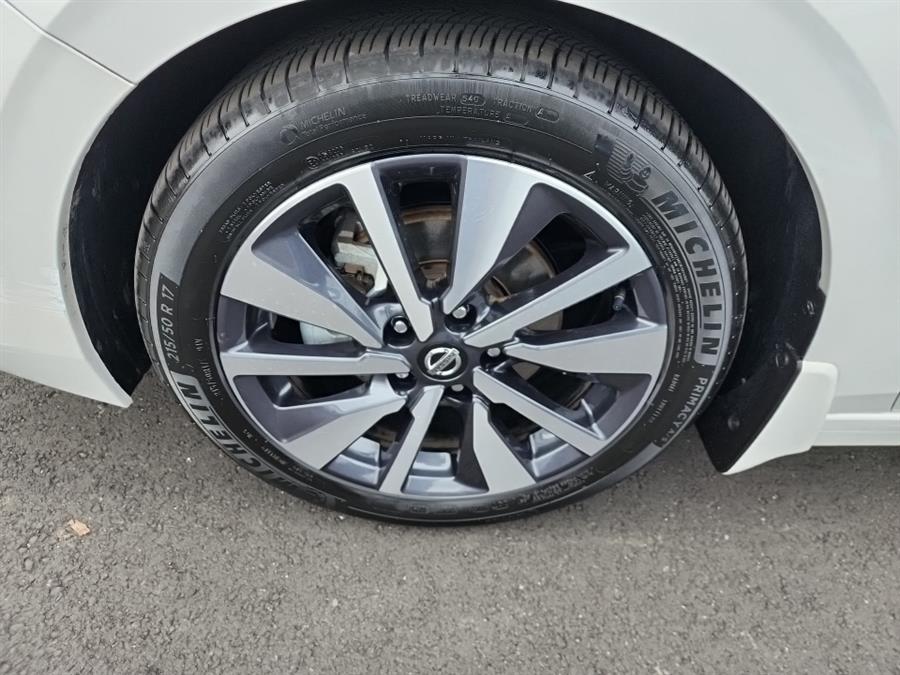 2021 Nissan Sentra SV CVT, available for sale in Islip, New York | L.I. Auto Gallery. Islip, New York 2021 Nissan Sentra SV CVT, available for sale in Islip, New York | L.I. Auto Gallery. Islip, New York