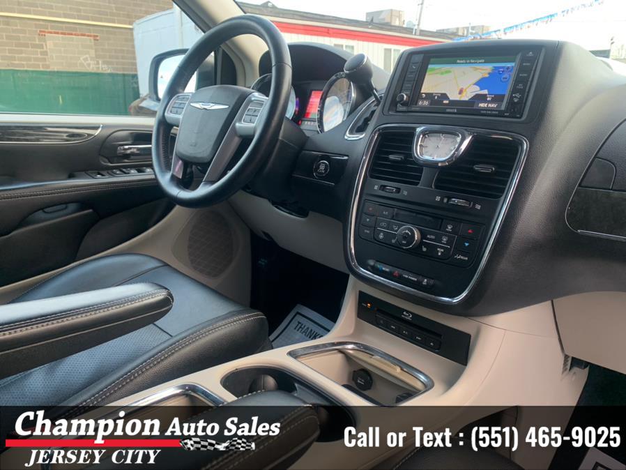 2014 Chrysler Town & Country 4dr Wgn Touring-L, available for sale in Jersey City, New Jersey | Champion Auto Sales. Jersey City, New Jersey 2014 Chrysler Town & Country 4dr Wgn Touring-L, available for sale in Jersey City, New Jersey | Champion Auto Sales. Jersey City, New Jersey