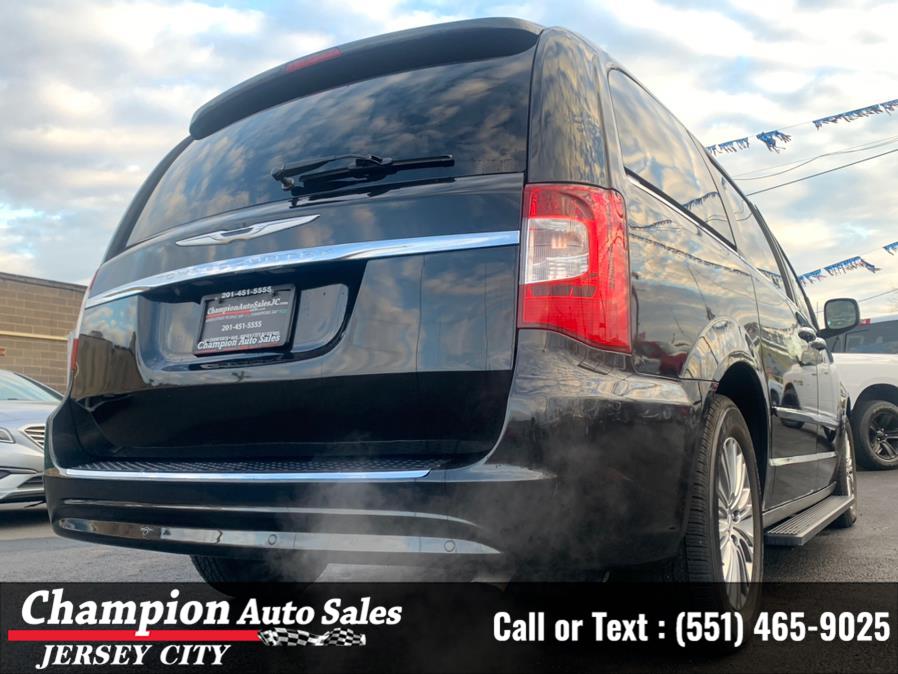 2014 Chrysler Town & Country 4dr Wgn Touring-L, available for sale in Jersey City, New Jersey | Champion Auto Sales. Jersey City, New Jersey 2014 Chrysler Town & Country 4dr Wgn Touring-L, available for sale in Jersey City, New Jersey | Champion Auto Sales. Jersey City, New Jersey