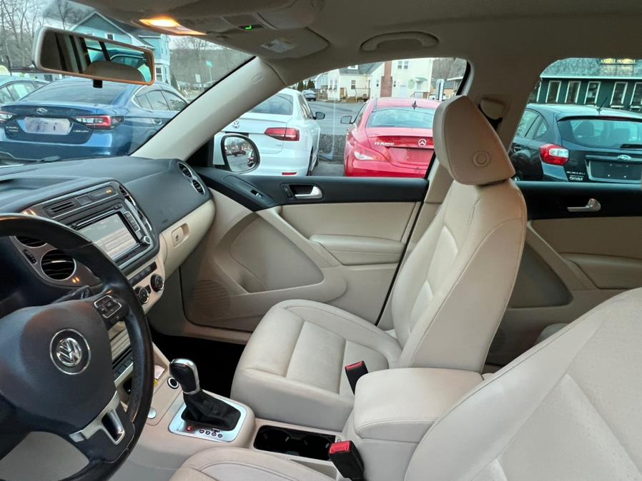2014 Volkswagen Tiguan 4MOTION 4dr Auto S, available for sale in Canton, Connecticut | Lava Motors 2 Inc. Canton, Connecticut 2014 Volkswagen Tiguan 4MOTION 4dr Auto S, available for sale in Canton, Connecticut | Lava Motors 2 Inc. Canton, Connecticut