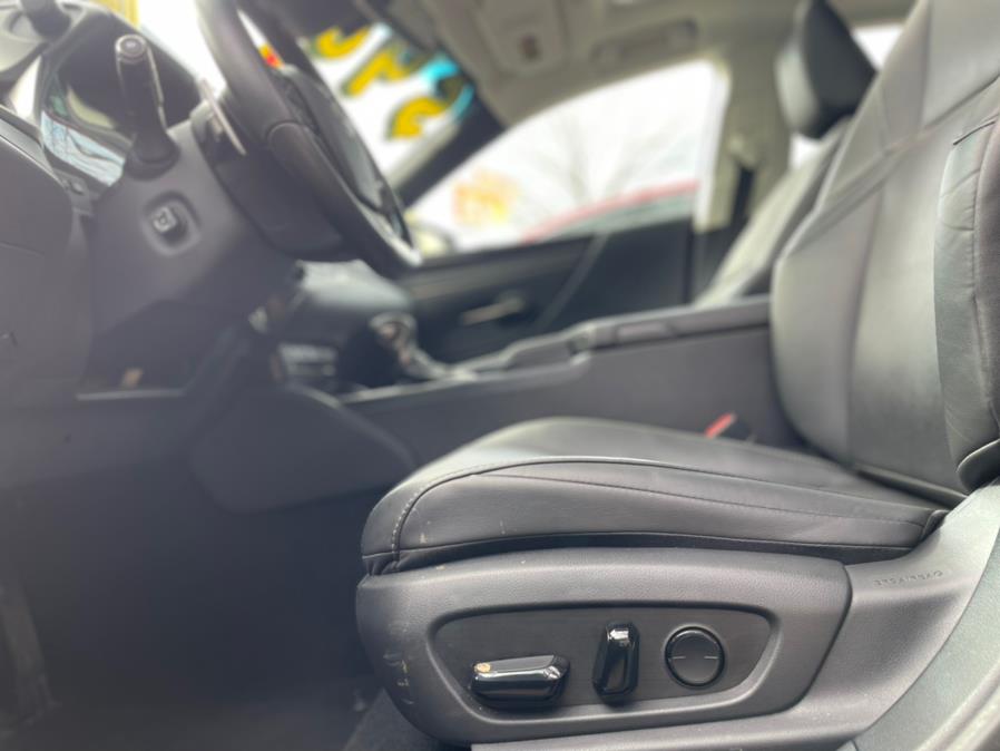 2020 Lexus ES ES 350 FWD, available for sale in Elmont, New York | Sunrise of Elmont. Elmont, New York 2020 Lexus ES ES 350 FWD, available for sale in Elmont, New York | Sunrise of Elmont. Elmont, New York