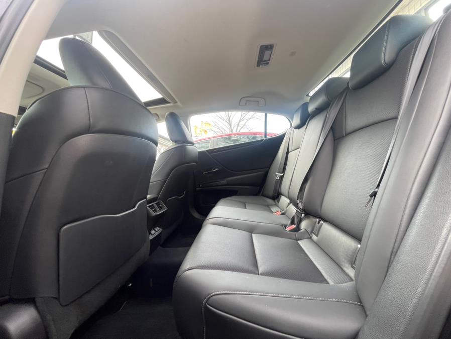 2020 Lexus ES ES 350 FWD, available for sale in Elmont, New York | Sunrise of Elmont. Elmont, New York 2020 Lexus ES ES 350 FWD, available for sale in Elmont, New York | Sunrise of Elmont. Elmont, New York