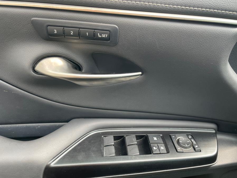 2020 Lexus ES ES 350 FWD, available for sale in Elmont, New York | Sunrise of Elmont. Elmont, New York 2020 Lexus ES ES 350 FWD, available for sale in Elmont, New York | Sunrise of Elmont. Elmont, New York
