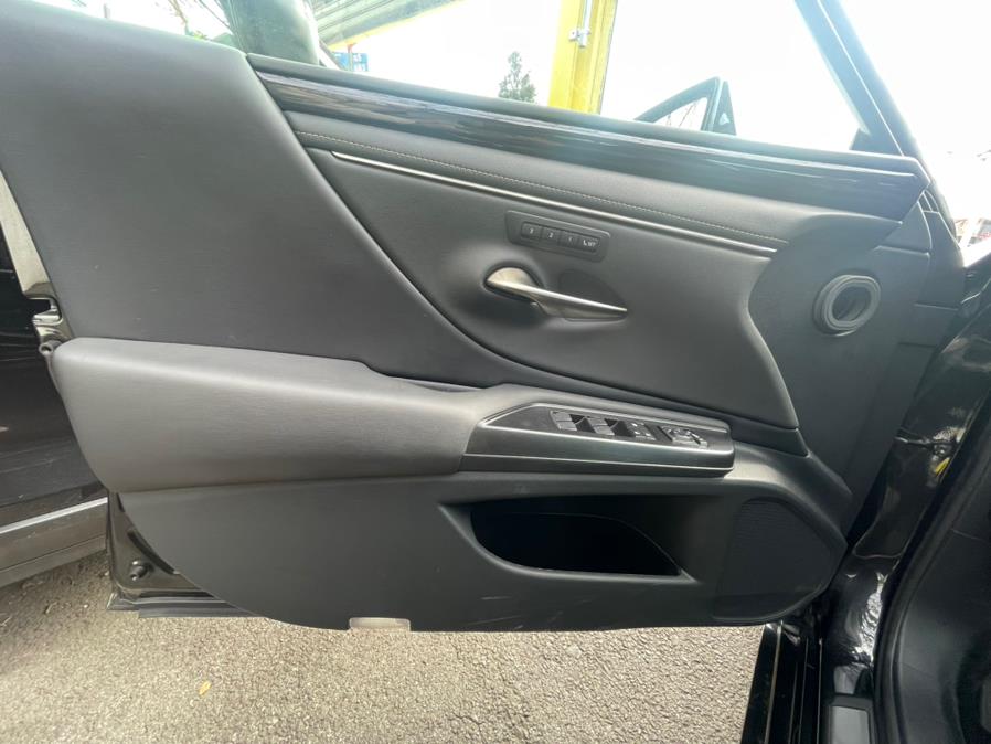 2020 Lexus ES ES 350 FWD, available for sale in Elmont, New York | Sunrise of Elmont. Elmont, New York 2020 Lexus ES ES 350 FWD, available for sale in Elmont, New York | Sunrise of Elmont. Elmont, New York