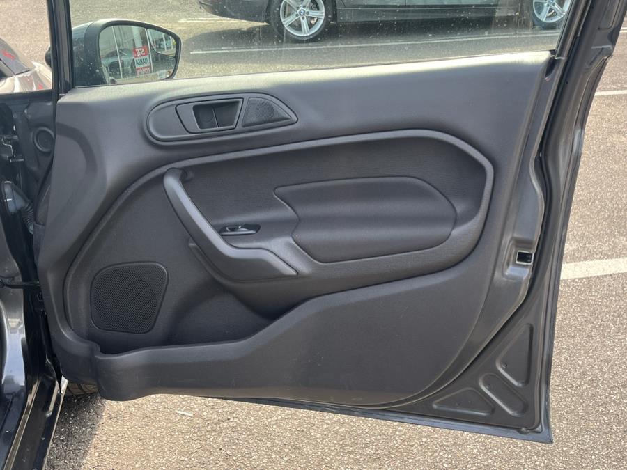 2018 Ford Fiesta SE, available for sale in Elmont, New York | Sunrise of Elmont. Elmont, New York 2018 Ford Fiesta SE, available for sale in Elmont, New York | Sunrise of Elmont. Elmont, New York