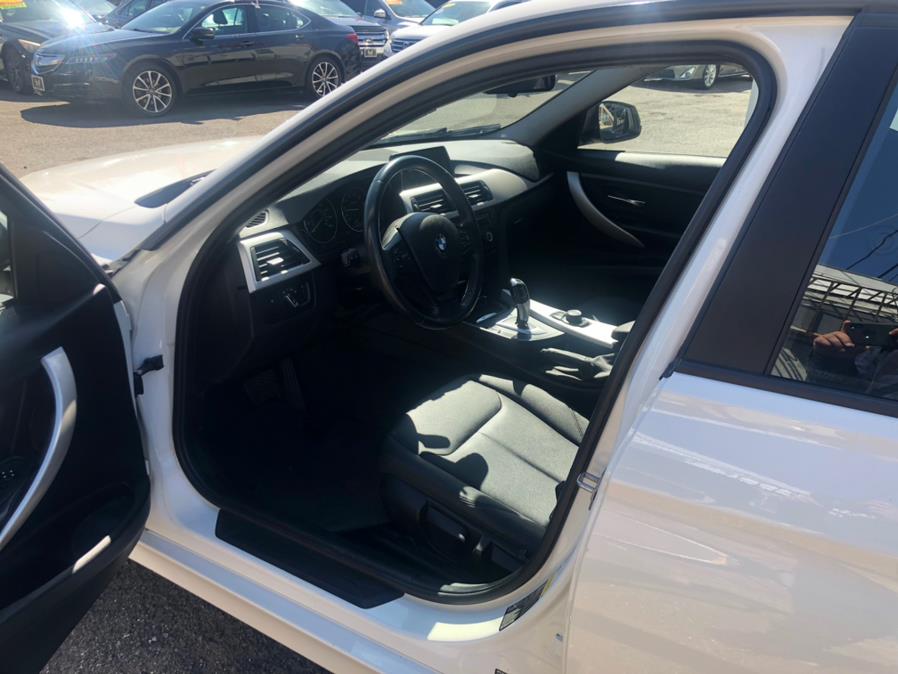 2014 BMW 3 Series 4dr Sdn 320i xDrive AWD, available for sale in Irvington, New Jersey | Elis Motors Corp. Irvington, New Jersey 2014 BMW 3 Series 4dr Sdn 320i xDrive AWD, available for sale in Irvington, New Jersey | Elis Motors Corp. Irvington, New Jersey