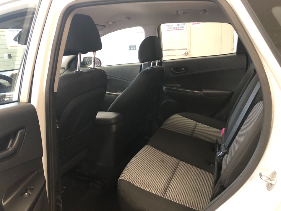 2021 Hyundai Kona SE Auto AWD, available for sale in Suffern, New York | Rockland Motor Sport. Suffern, New York 2021 Hyundai Kona SE Auto AWD, available for sale in Suffern, New York | Rockland Motor Sport. Suffern, New York
