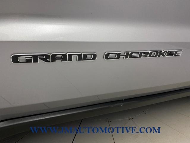 2017 Jeep Grand Cherokee Limited 4x4, available for sale in Naugatuck, Connecticut | J&M Automotive Sls&Svc LLC. Naugatuck, Connecticut 2017 Jeep Grand Cherokee Limited 4x4, available for sale in Naugatuck, Connecticut | J&M Automotive Sls&Svc LLC. Naugatuck, Connecticut