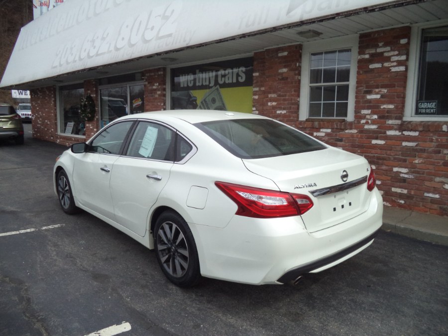 2017 Nissan Altima 2017.5 2.5 SV Sedan, available for sale in Naugatuck, Connecticut | Riverside Motorcars, LLC. Naugatuck, Connecticut 2017 Nissan Altima 2017.5 2.5 SV Sedan, available for sale in Naugatuck, Connecticut | Riverside Motorcars, LLC. Naugatuck, Connecticut