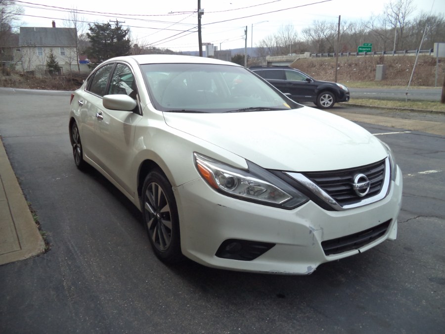 2017 Nissan Altima 2017.5 2.5 SV Sedan, available for sale in Naugatuck, Connecticut | Riverside Motorcars, LLC. Naugatuck, Connecticut 2017 Nissan Altima 2017.5 2.5 SV Sedan, available for sale in Naugatuck, Connecticut | Riverside Motorcars, LLC. Naugatuck, Connecticut