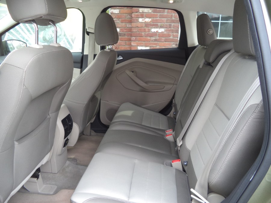 2014 Ford Escape 4WD 4dr SE, available for sale in Naugatuck, Connecticut | Riverside Motorcars, LLC. Naugatuck, Connecticut 2014 Ford Escape 4WD 4dr SE, available for sale in Naugatuck, Connecticut | Riverside Motorcars, LLC. Naugatuck, Connecticut