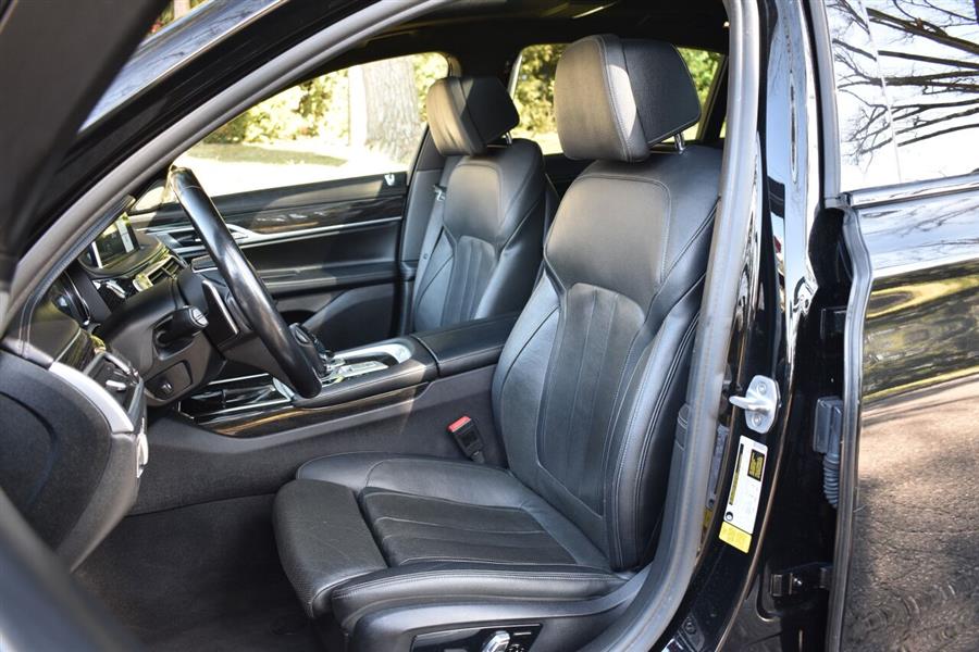 2018 BMW 7 Series 740i 4dr Sedan, available for sale in Great Neck, New York | Camy Cars. Great Neck, New York 2018 BMW 7 Series 740i 4dr Sedan, available for sale in Great Neck, New York | Camy Cars. Great Neck, New York