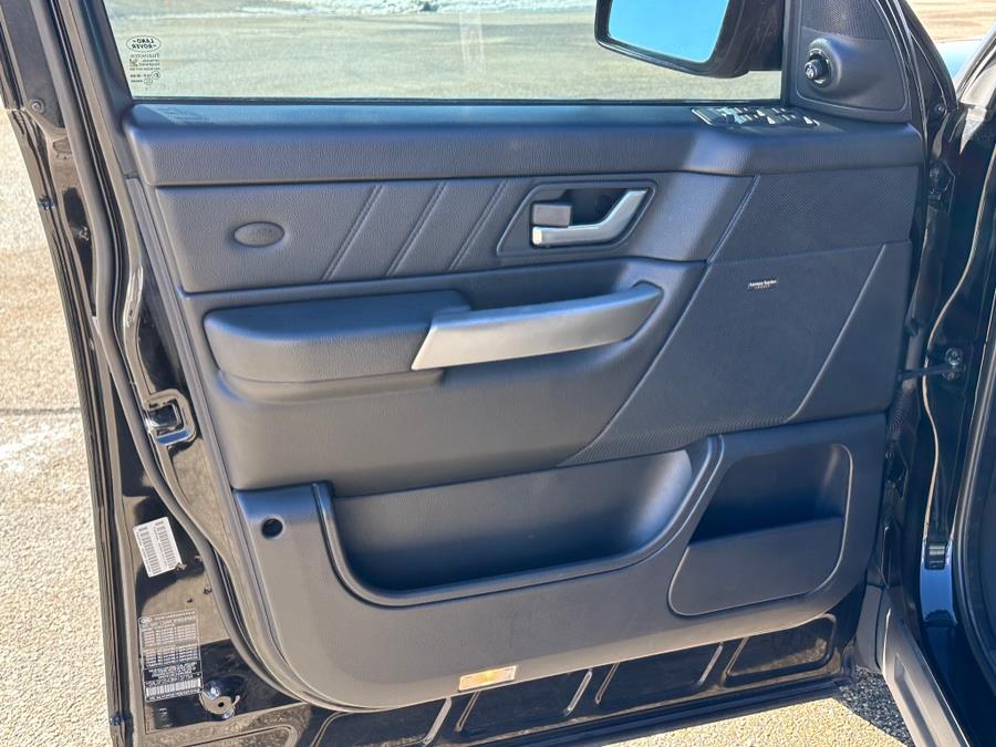 2008 Land Rover Range Rover Sport 4WD 4dr HSE, available for sale in Darien, Wisconsin | Geneva Motor Cars. Darien, Wisconsin 2008 Land Rover Range Rover Sport 4WD 4dr HSE, available for sale in Darien, Wisconsin | Geneva Motor Cars. Darien, Wisconsin