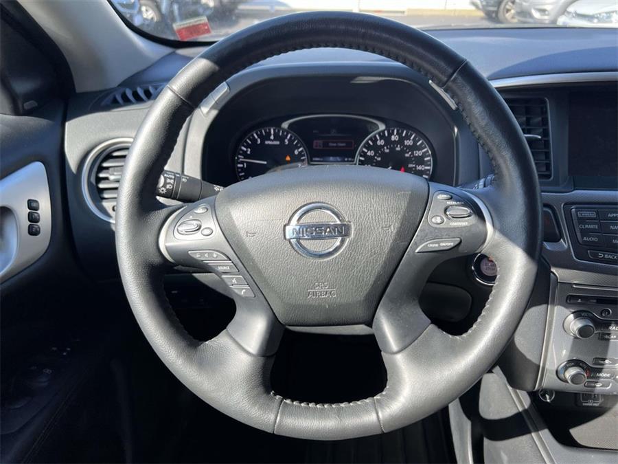 2020 Nissan Pathfinder SL, available for sale in Wantagh, New York | Wantagh Certified. Wantagh, New York 2020 Nissan Pathfinder SL, available for sale in Wantagh, New York | Wantagh Certified. Wantagh, New York
